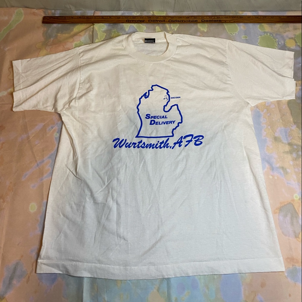 Vintage Screen Stars T-shirt XL White 90's Michigan Wurtsmith AFB Single Stitch